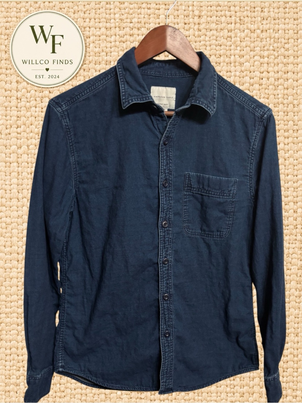 American Eagle Women’s Small Super Soft Blue Button Down Shirt 100% Cotton